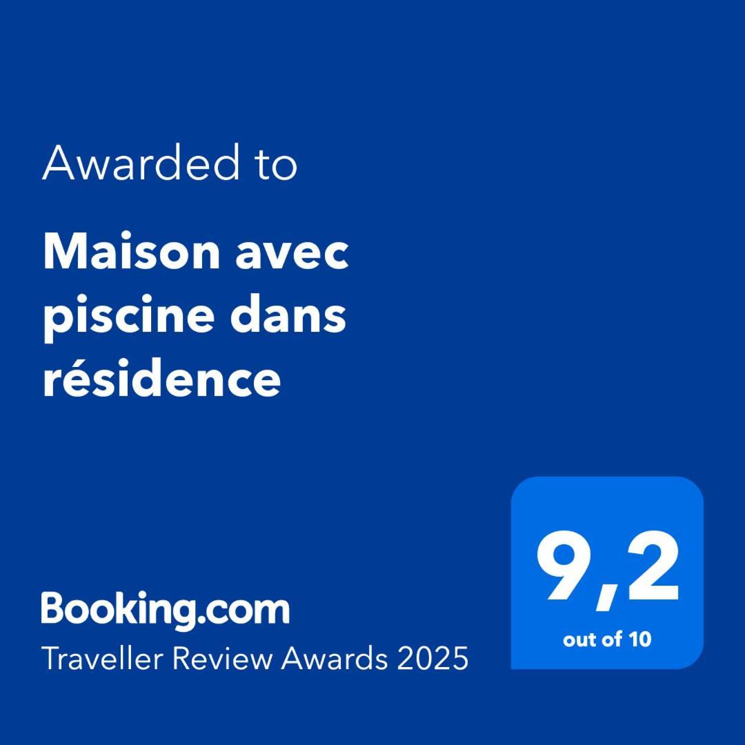 Maison Avec Piscine Dans Residence Gréoux-les-Bains Esterno foto